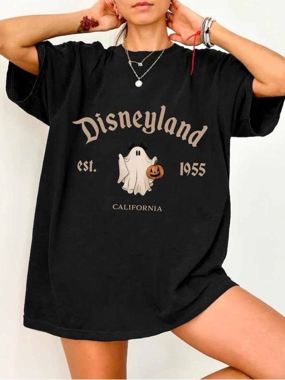 Gildan Black Disneyland Ghost Graphic Short Sleeve Tee